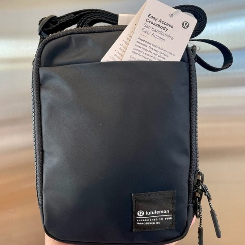 NWT - Lululemon Easy Access Crossbody Bag 1.5L *Authentic*